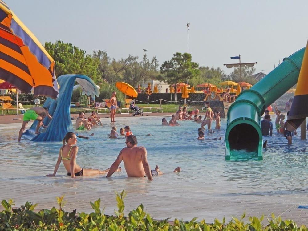 Estivo Premium Plus Mobile Homes On Camping Pra Delle Torri Caorle Exterior foto