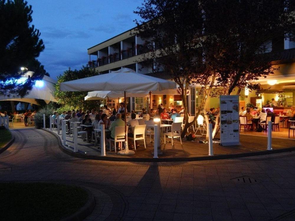 Estivo Premium Plus Mobile Homes On Camping Pra Delle Torri Caorle Exterior foto