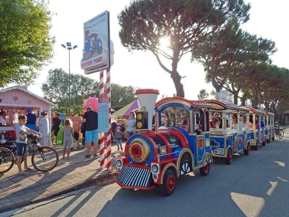 Estivo Premium Plus Mobile Homes On Camping Pra Delle Torri Caorle Exterior foto